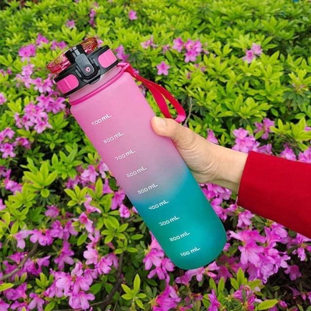 🏃♂️ Sports Print Water Bottle 💧