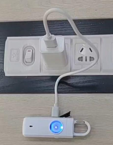 🔒 Rechargeable Personal Safety Alarm for Women 🚨