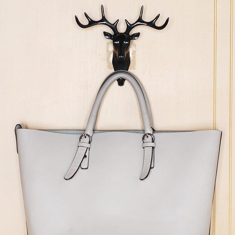 🦌 Deer Head Self-Adhesive Hanging Hook 🔑