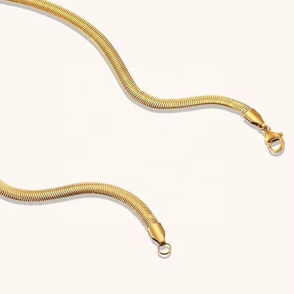 🐍 Men's Golden Snake Chain