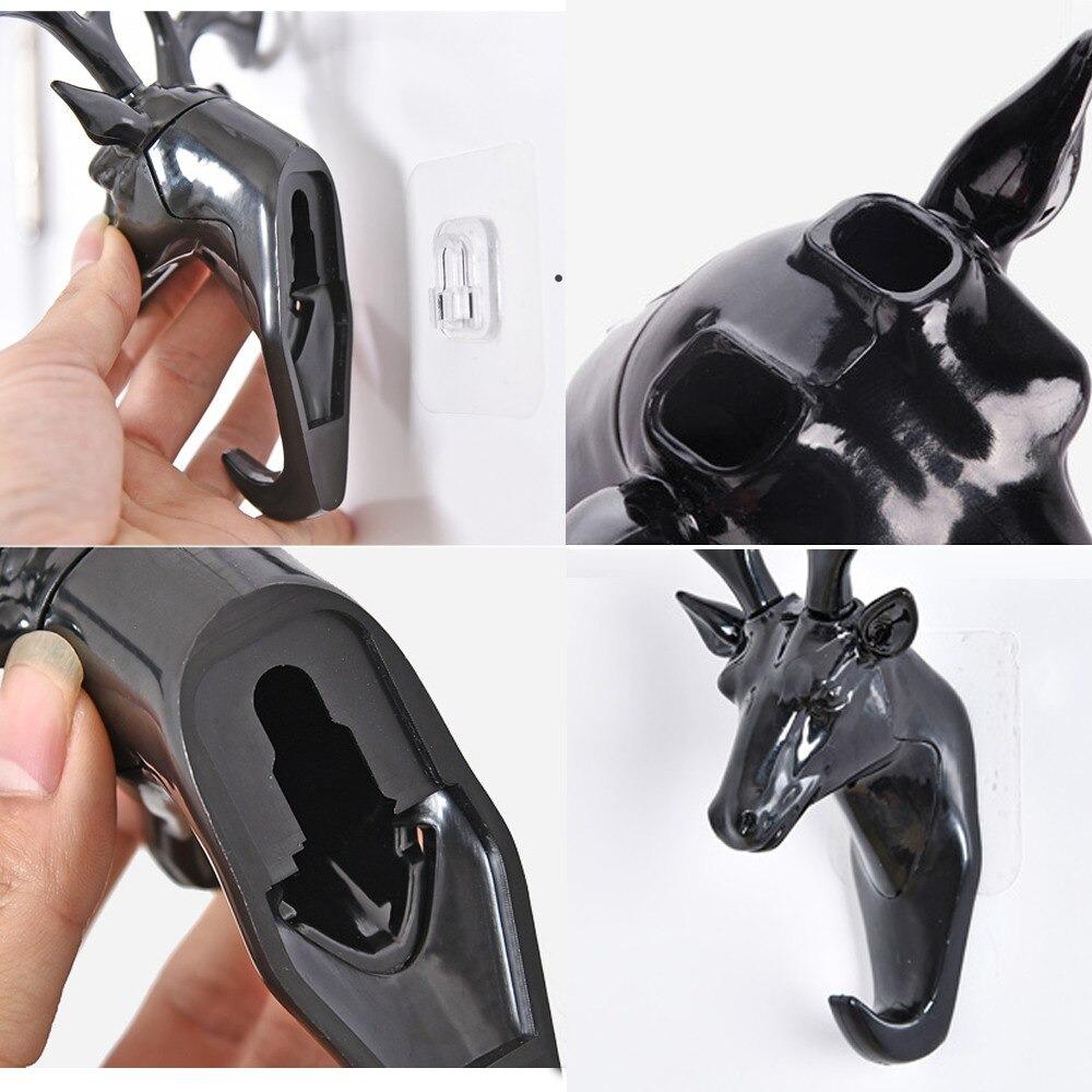 🦌 Deer Head Self-Adhesive Hanging Hook 🔑