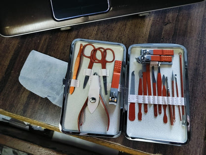 💅 18-Piece Manicure Pedicure Set for Women ✨