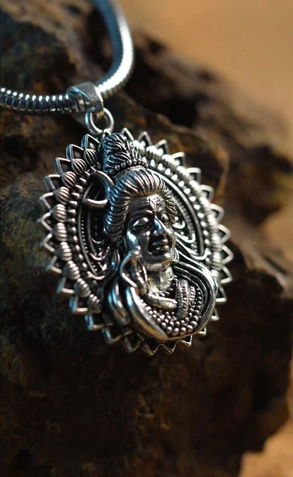 🕉️ Lord Shiva Pendant with Snake Chain